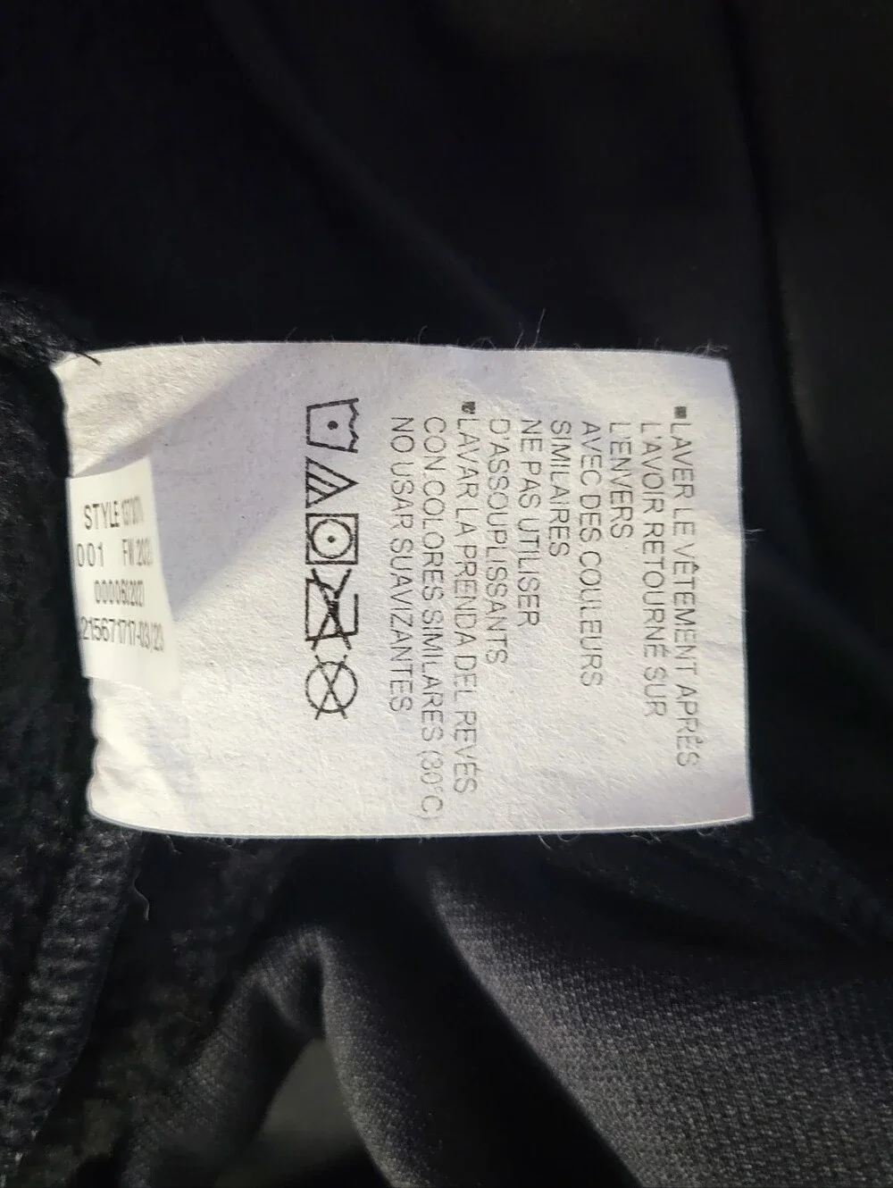 Under Armour Men's XL Black Fleece Hoodie with Grey Logo Loose Fit